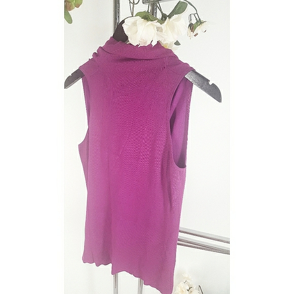 Banana Republic💜Fuchsia Cowl Neck Sleeveless Stretchy Knit Top - Picture 3 of 4